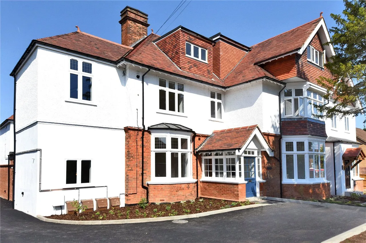 1 bed flat for sale — Holly Oak Close, Cheam, Sutton, SM2