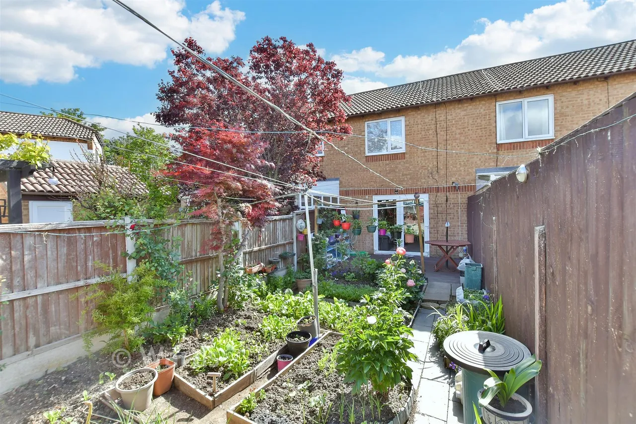 The Willows, Kemsley, ME10, photo 7