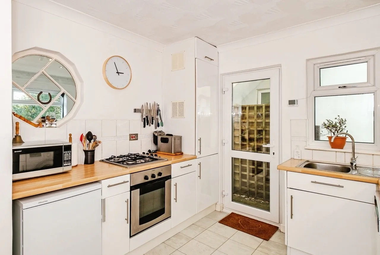 Brighton Road, Lancing, BN15, photo 8