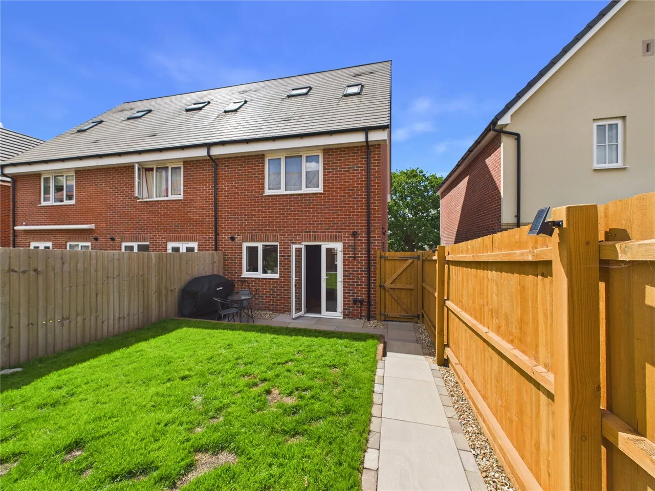 Fishers Avenue, Brantham, CO11, photo 21