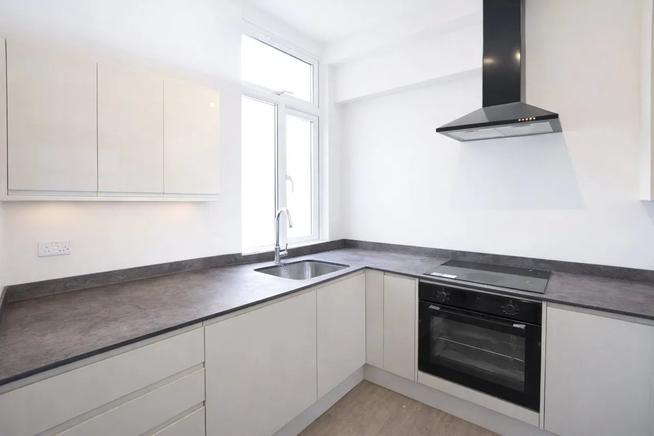 East Station Road, Aldershot, GU12, photo 6
