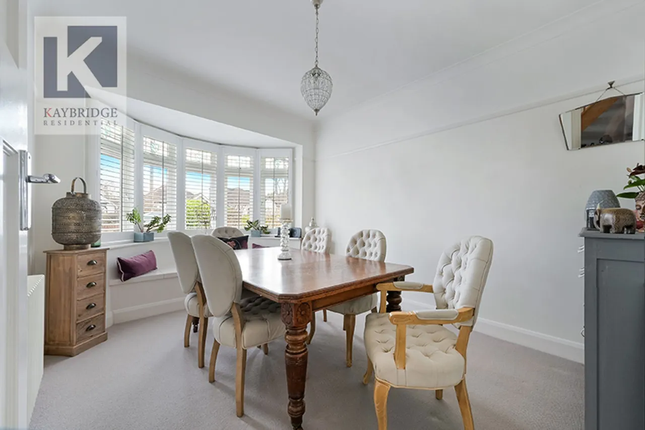 St. Clair Drive, Worcester Park, KT4, photo 4