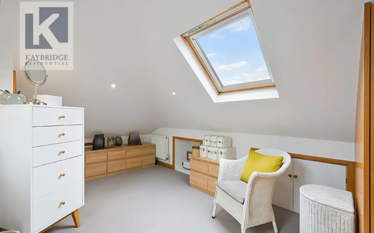St. Clair Drive, Worcester Park, KT4, photo 18