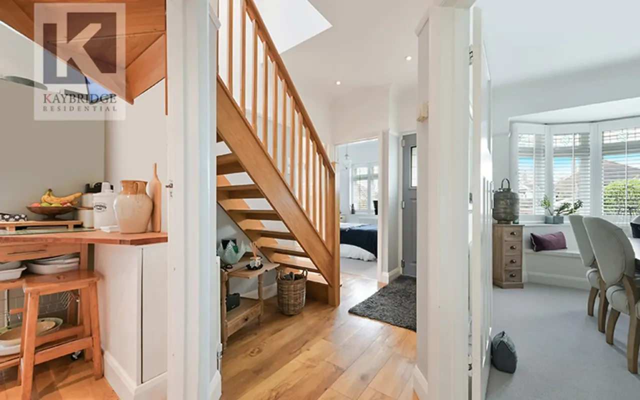 St. Clair Drive, Worcester Park, KT4, photo 5