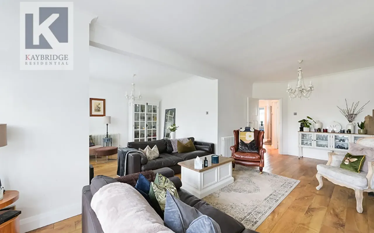 St. Clair Drive, Worcester Park, KT4, photo 7
