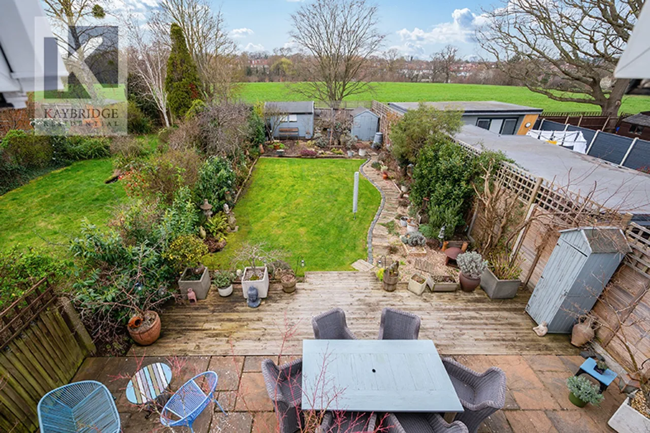 St. Clair Drive, Worcester Park, KT4, photo 20