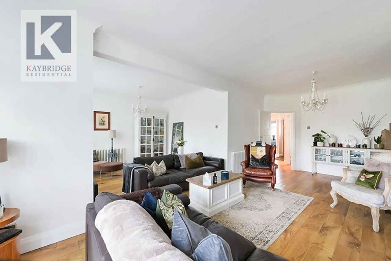 St. Clair Drive, Worcester Park, KT4, photo 7