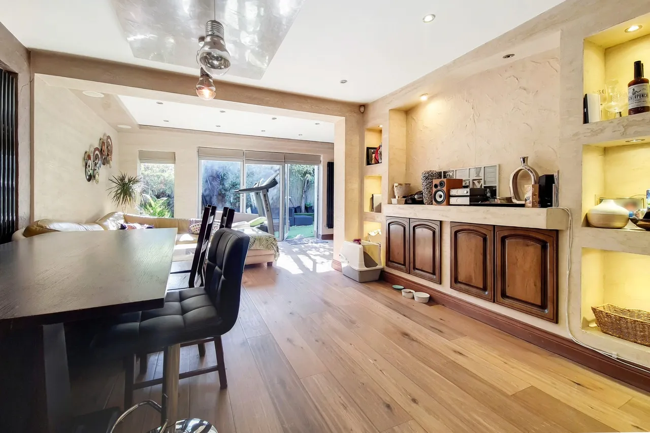 Allingham Close, London, W7, photo 2