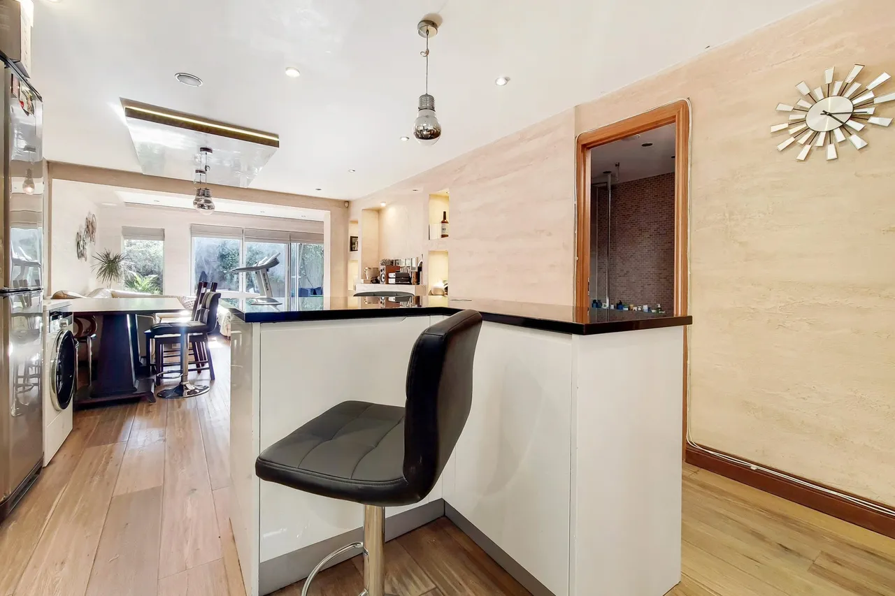 Allingham Close, London, W7, photo 5