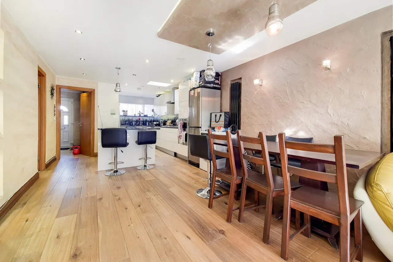 Allingham Close, London, W7, photo 6