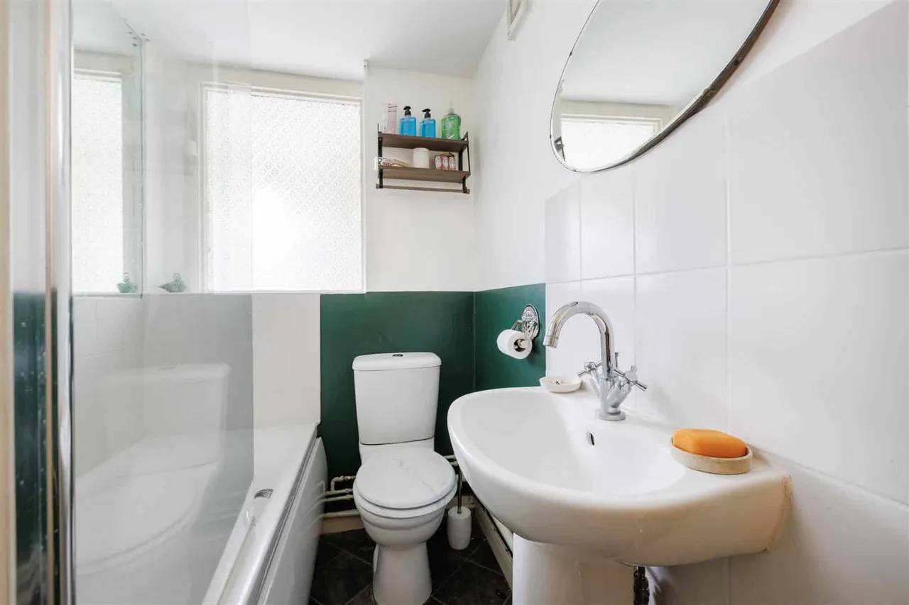 Beccles Road, Haddiscoe, NR14, photo 10