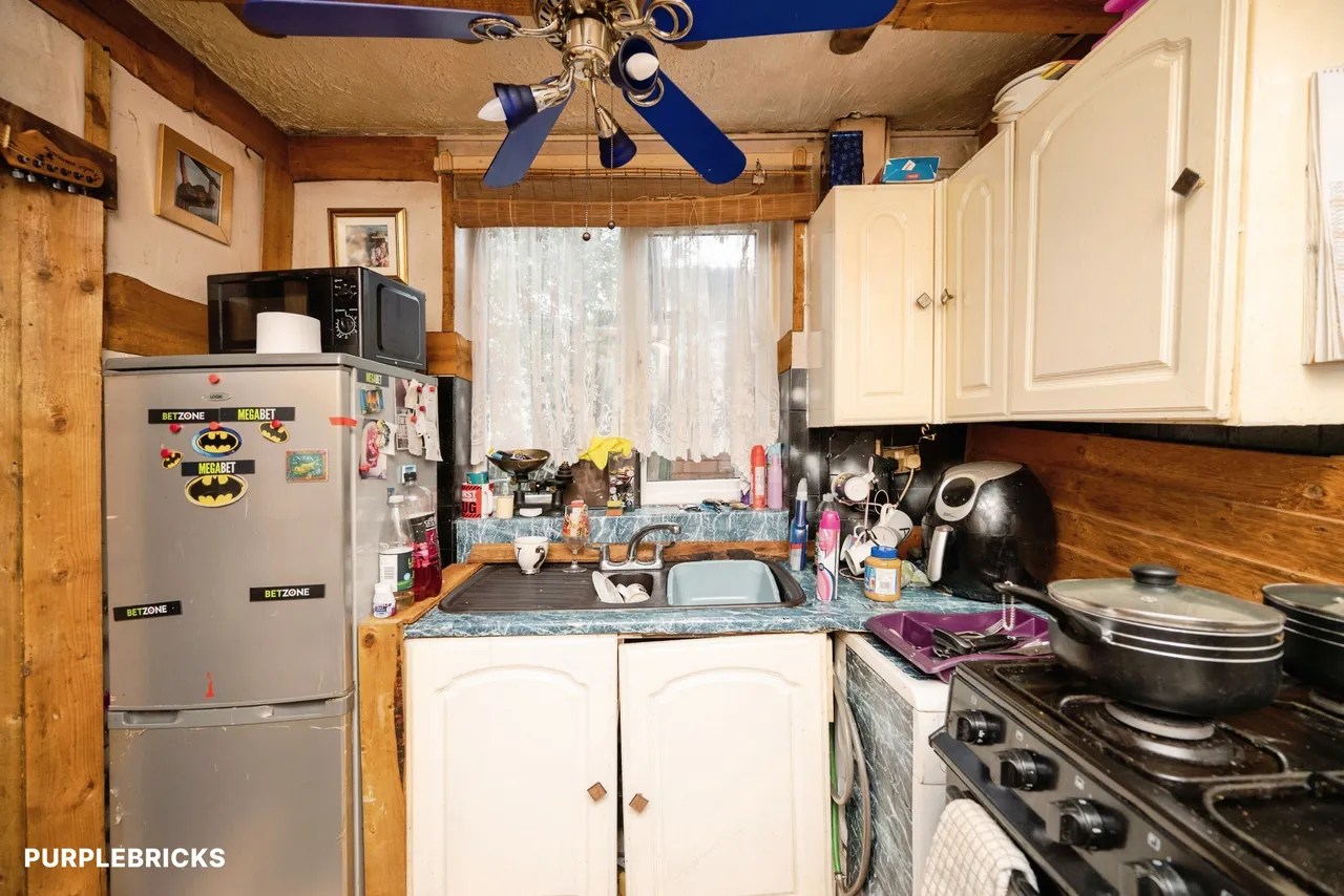Hampshire Road, West Bromwich, B71, photo 8