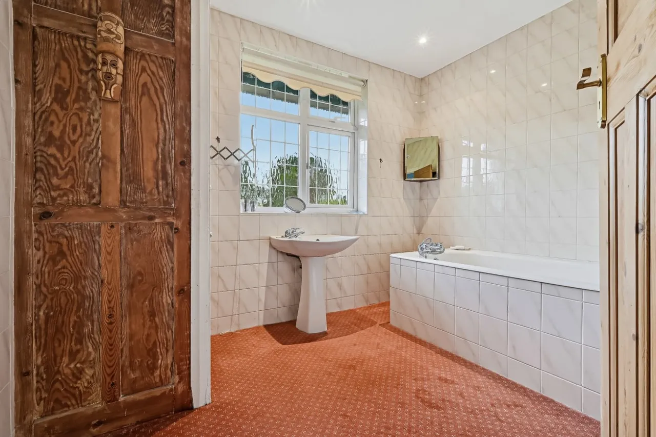 Barnfield Wood Road, Beckenham, BR3, photo 17