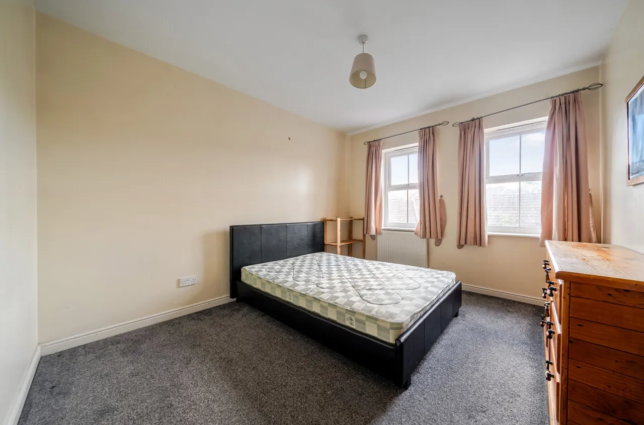 Mansion Gate, Chapel Allerton, LS7, photo 14