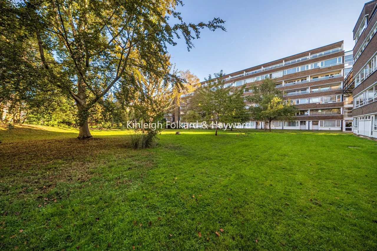 Fair Acres, Bromley, BR2, photo 17