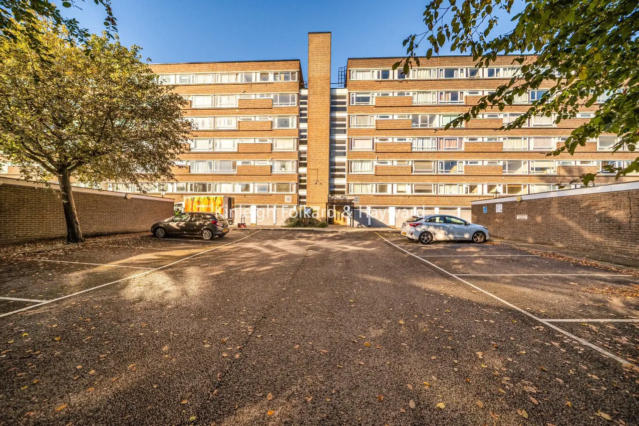 Fair Acres, Bromley, BR2, photo 14