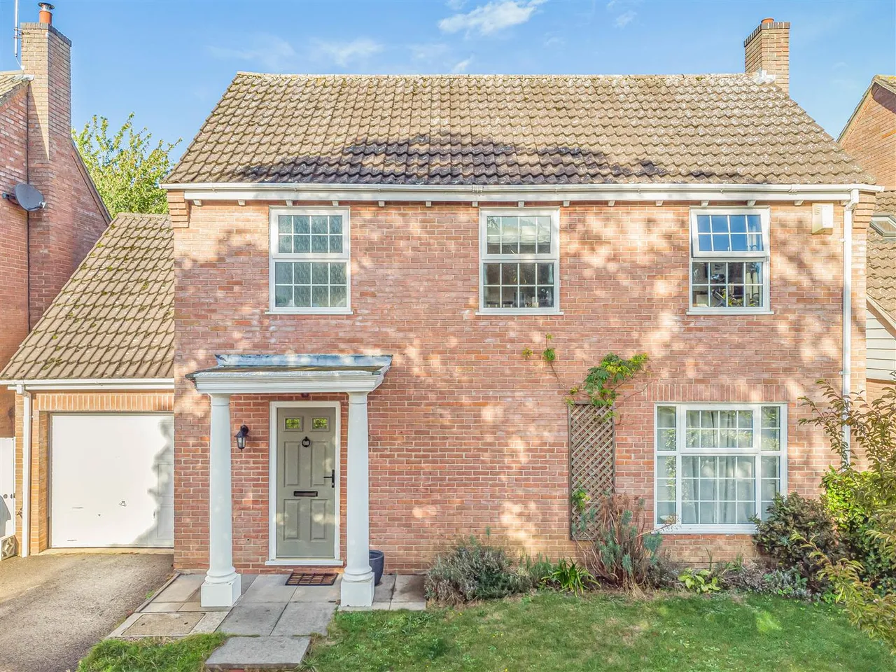 4 bed house for sale, Hallwyck Gardens, Newmarket, CB8