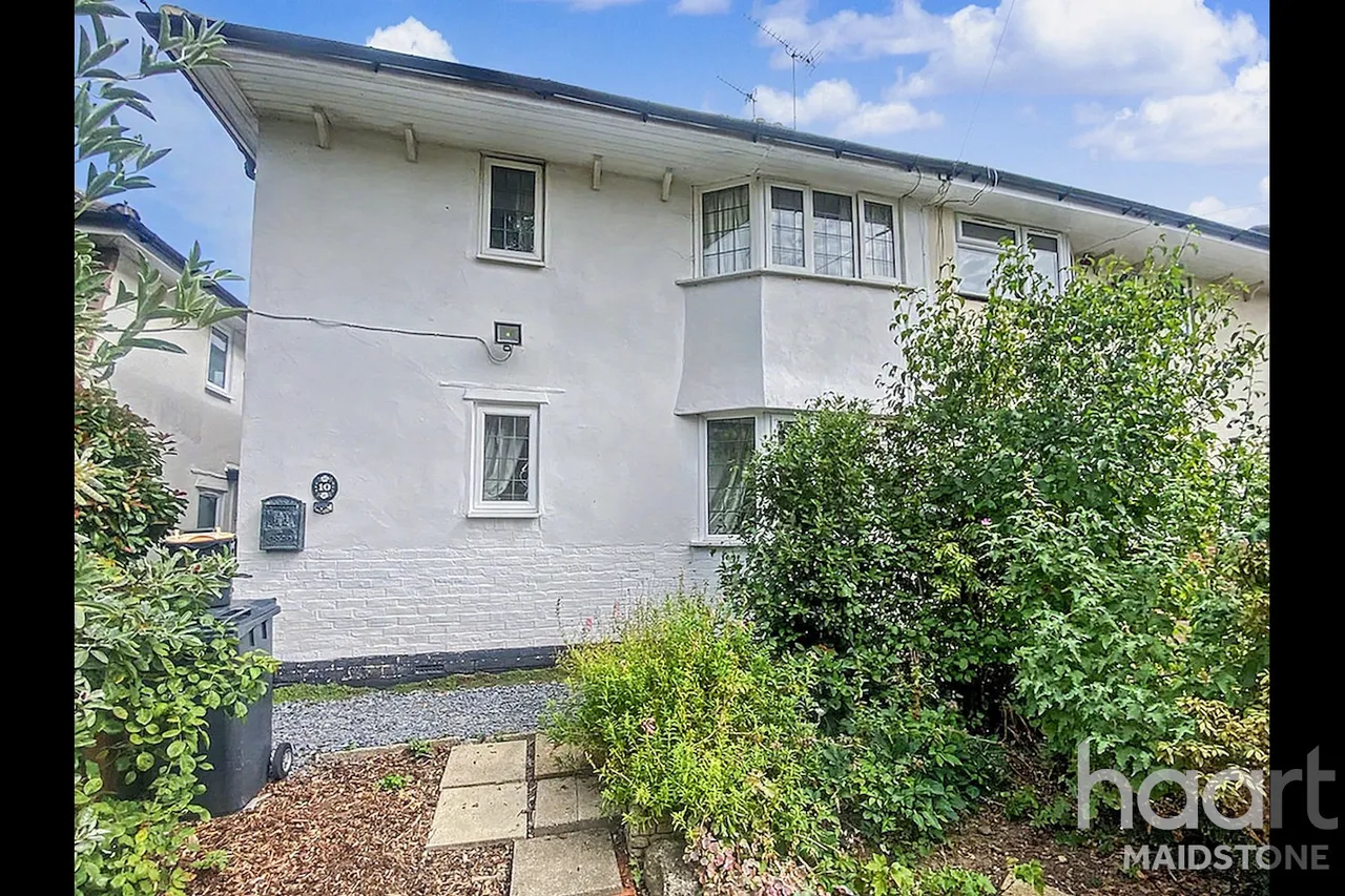 Hubbards Lane, Maidstone, ME17, photo 14