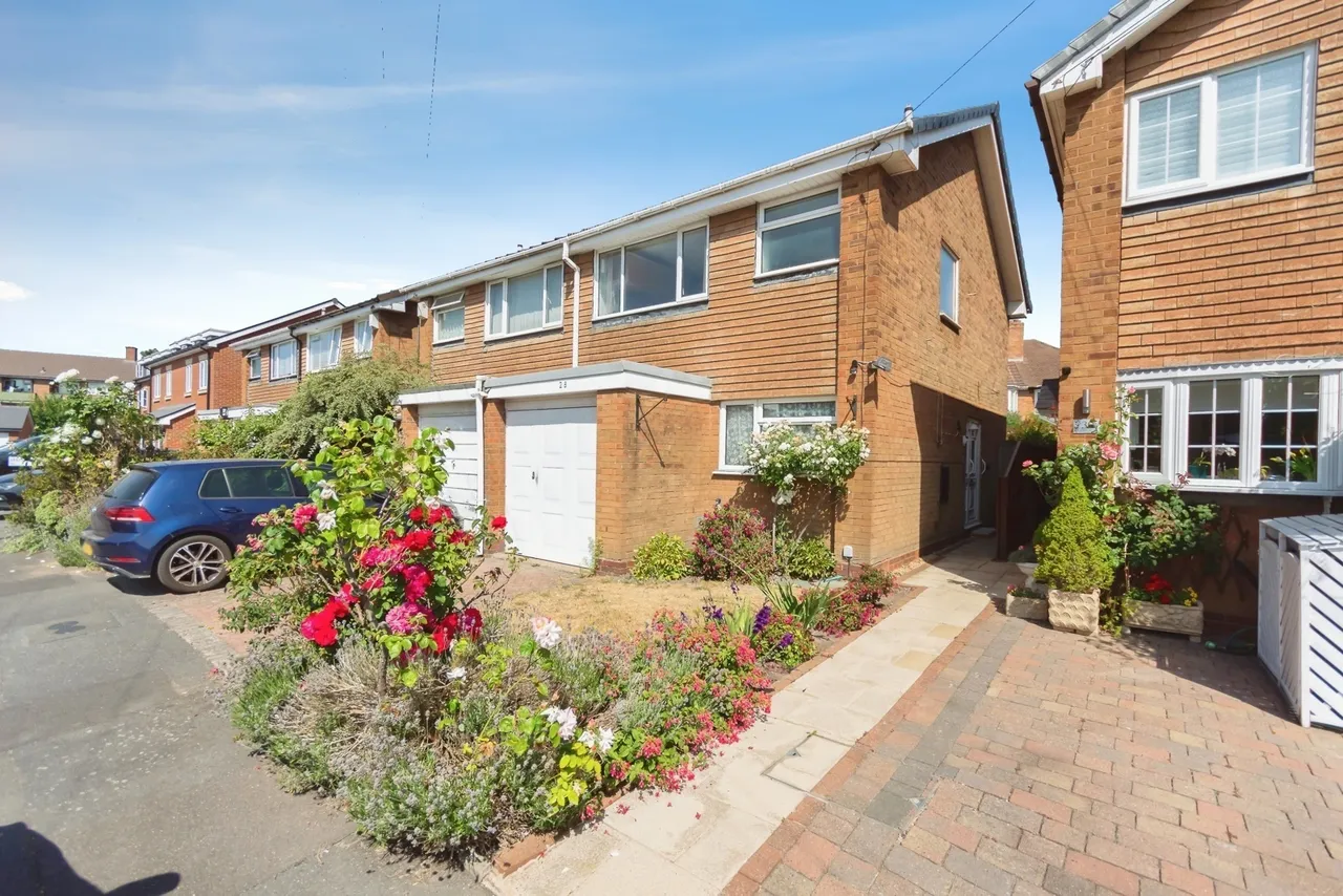 Green Acres, Birmingham, West Midlands, B27, photo 18
