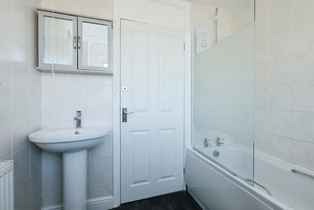 Gill Green Walk, Clarborough, DN22, photo 14
