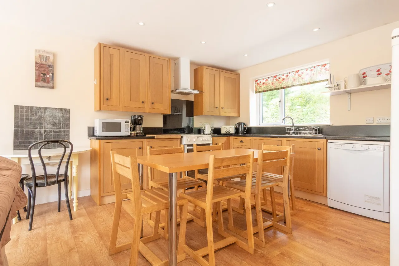 St. James' Drive, Bangor, LL57, photo 9