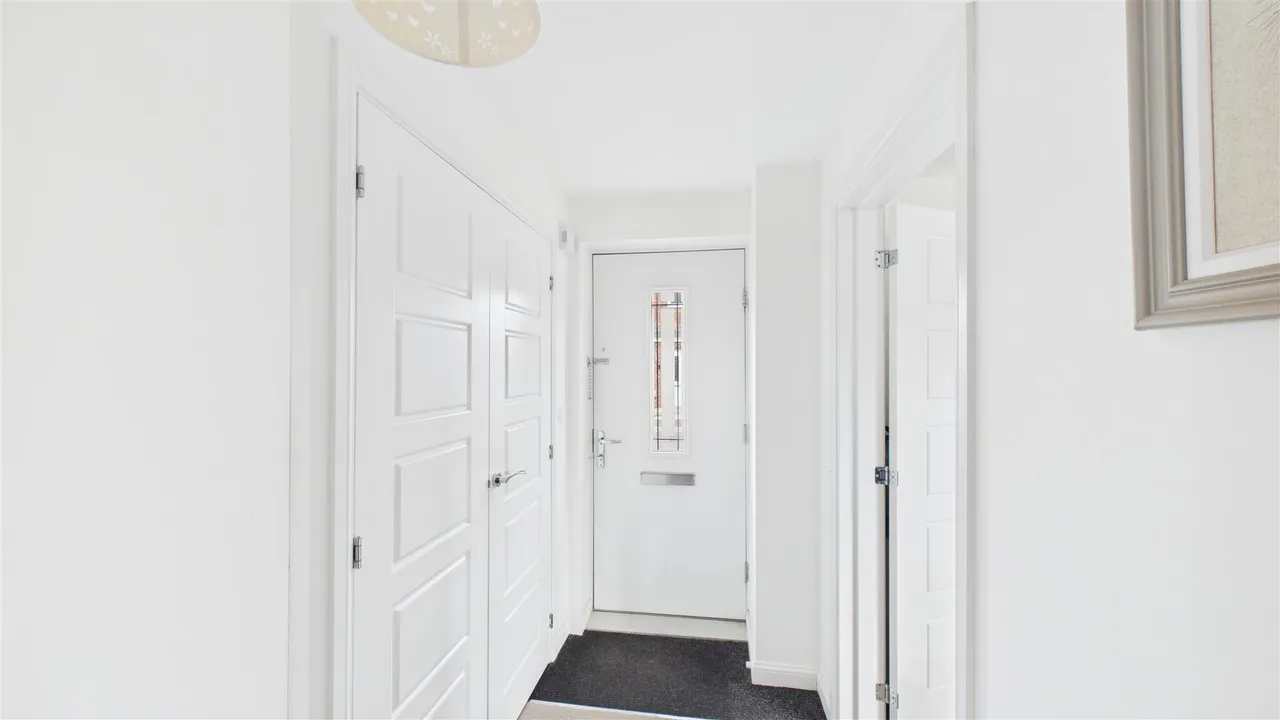 Southwell Way, Bourne, photo 12
