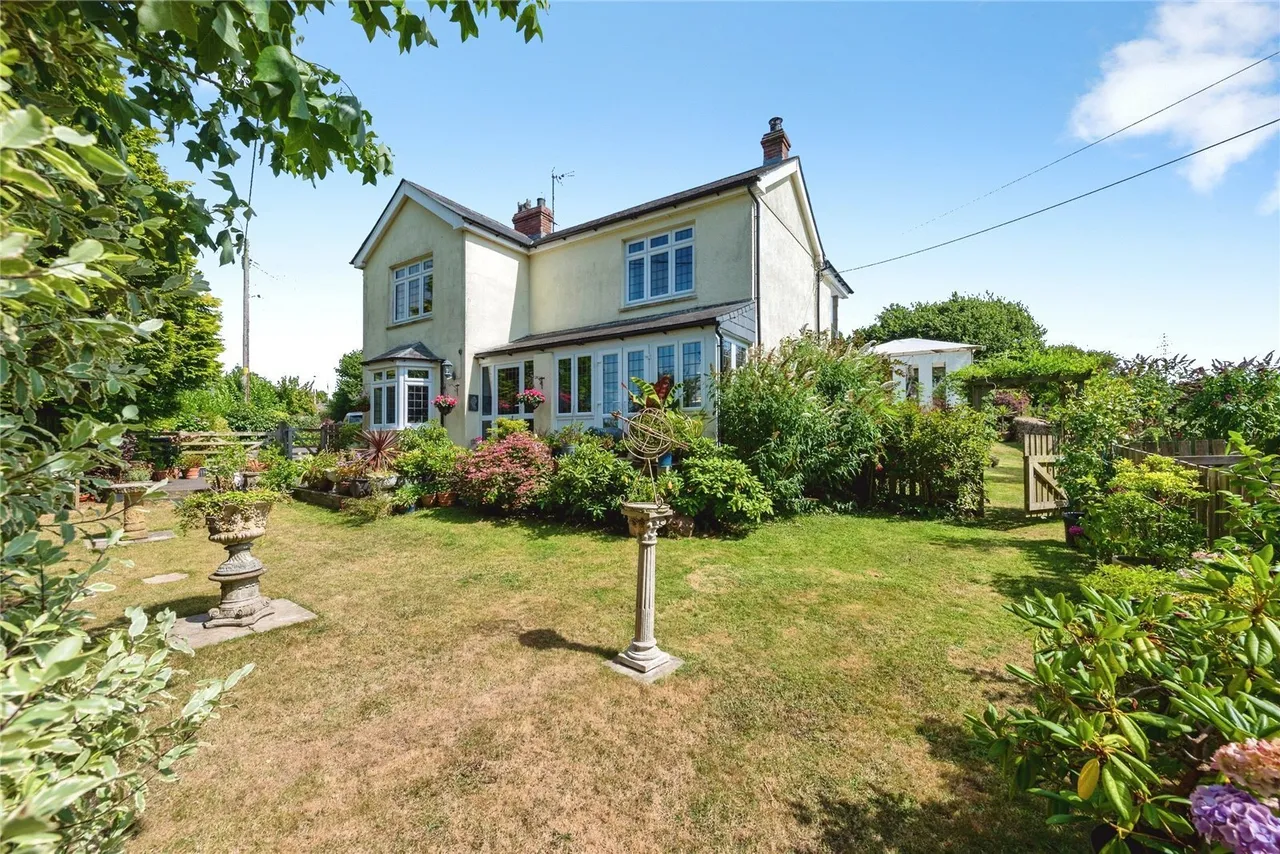 3 bed house for sale, Helstone, Camelford, PL32