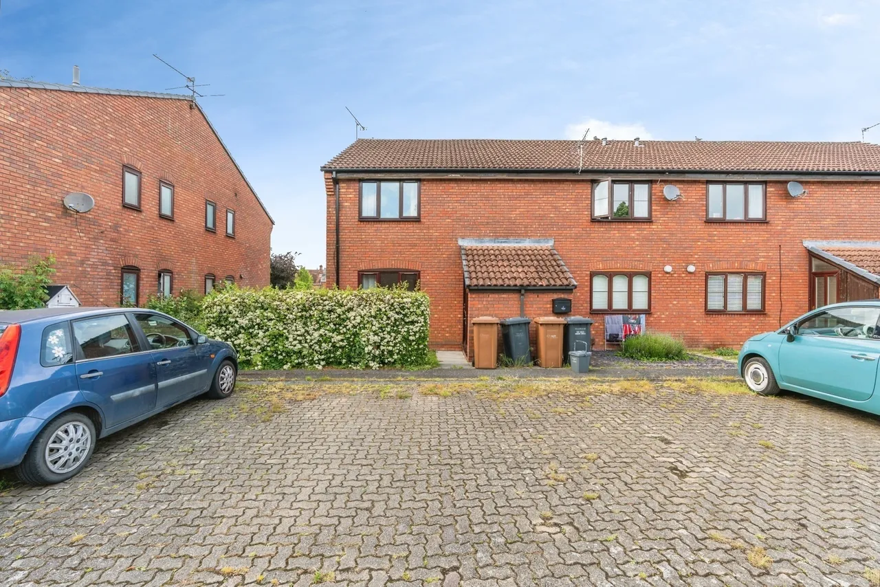 1 bed flat for sale, Knatchbull Close, Romsey, SO51