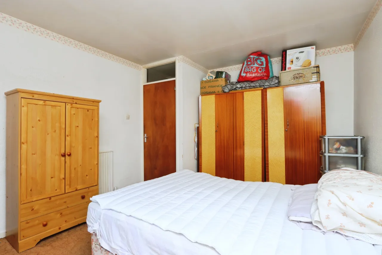 Hazlebarrow Road, Sheffield, S8, photo 14
