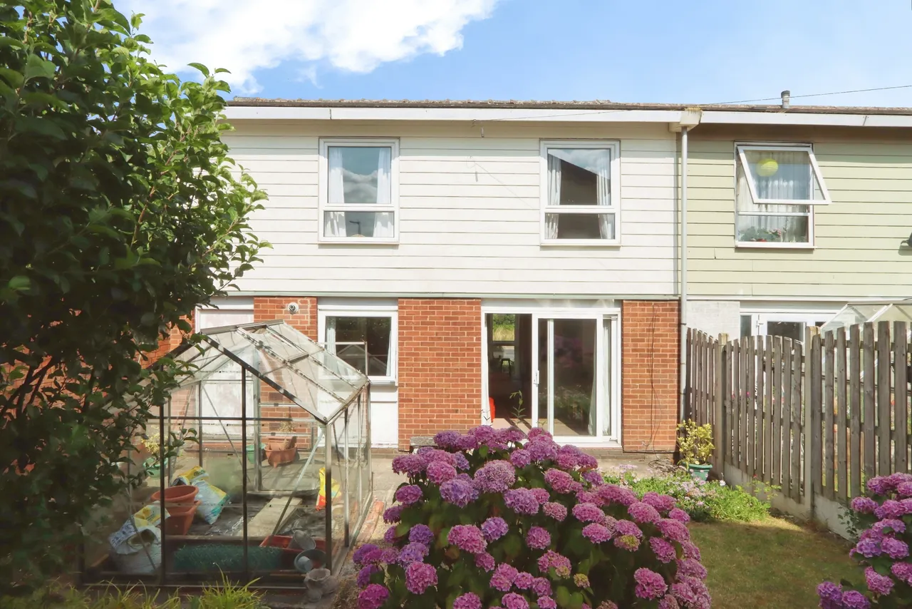Hazlebarrow Road, Sheffield, S8, photo 22