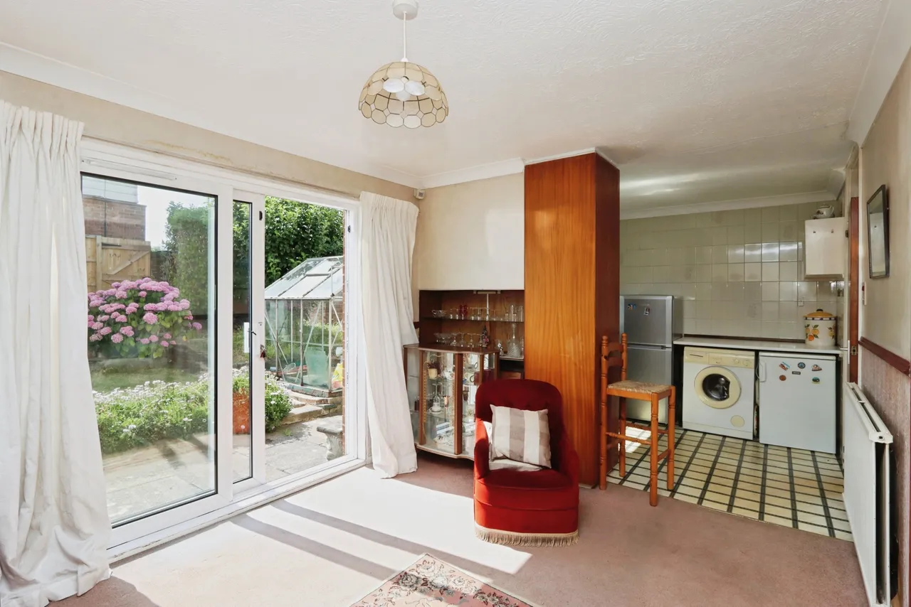 3 bed house for sale, Hazlebarrow Road, Sheffield, S8