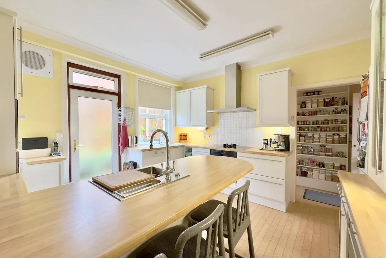 St Albans Avenue, BH8, photo 7