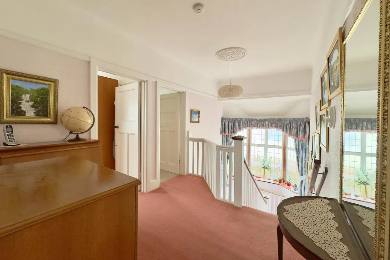 St Albans Avenue, BH8, photo 10