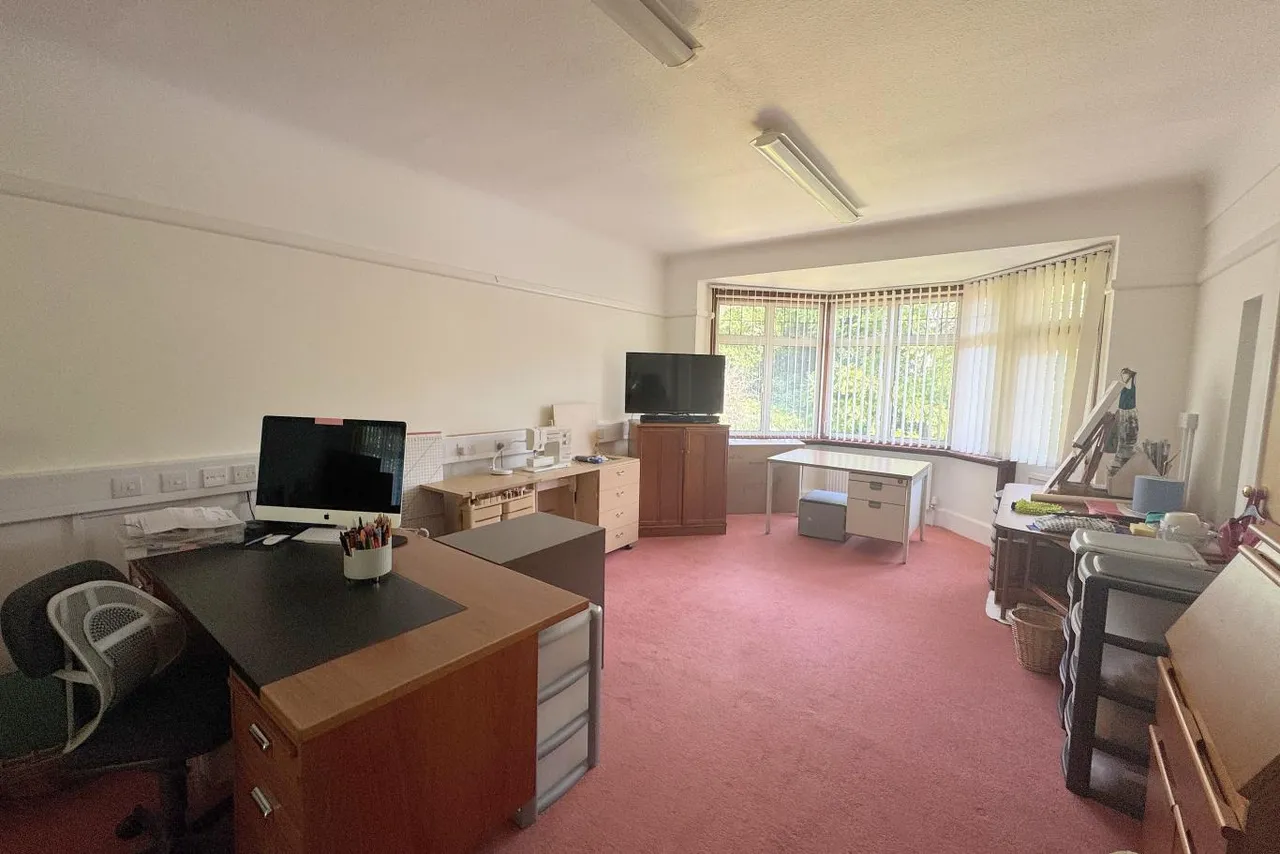St Albans Avenue, BH8, photo 12