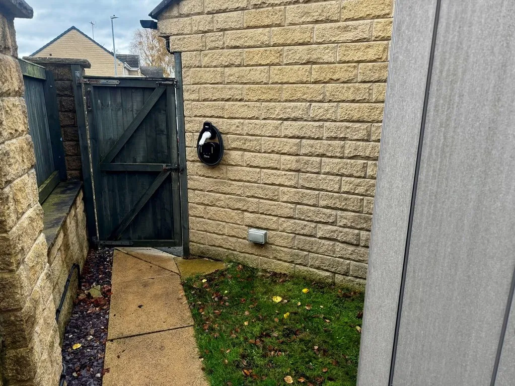 Cambridge Chase, Gomersal BD19 4PW, photo 31
