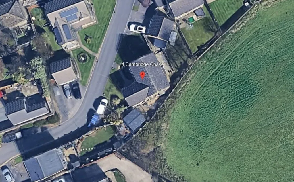 Cambridge Chase, Gomersal BD19 4PW, photo 32