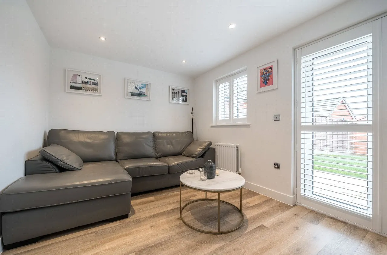Donnington Grove, Binfield, RG42, photo 5