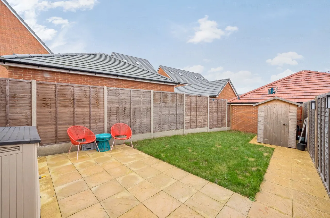 Donnington Grove, Binfield, RG42, photo 11