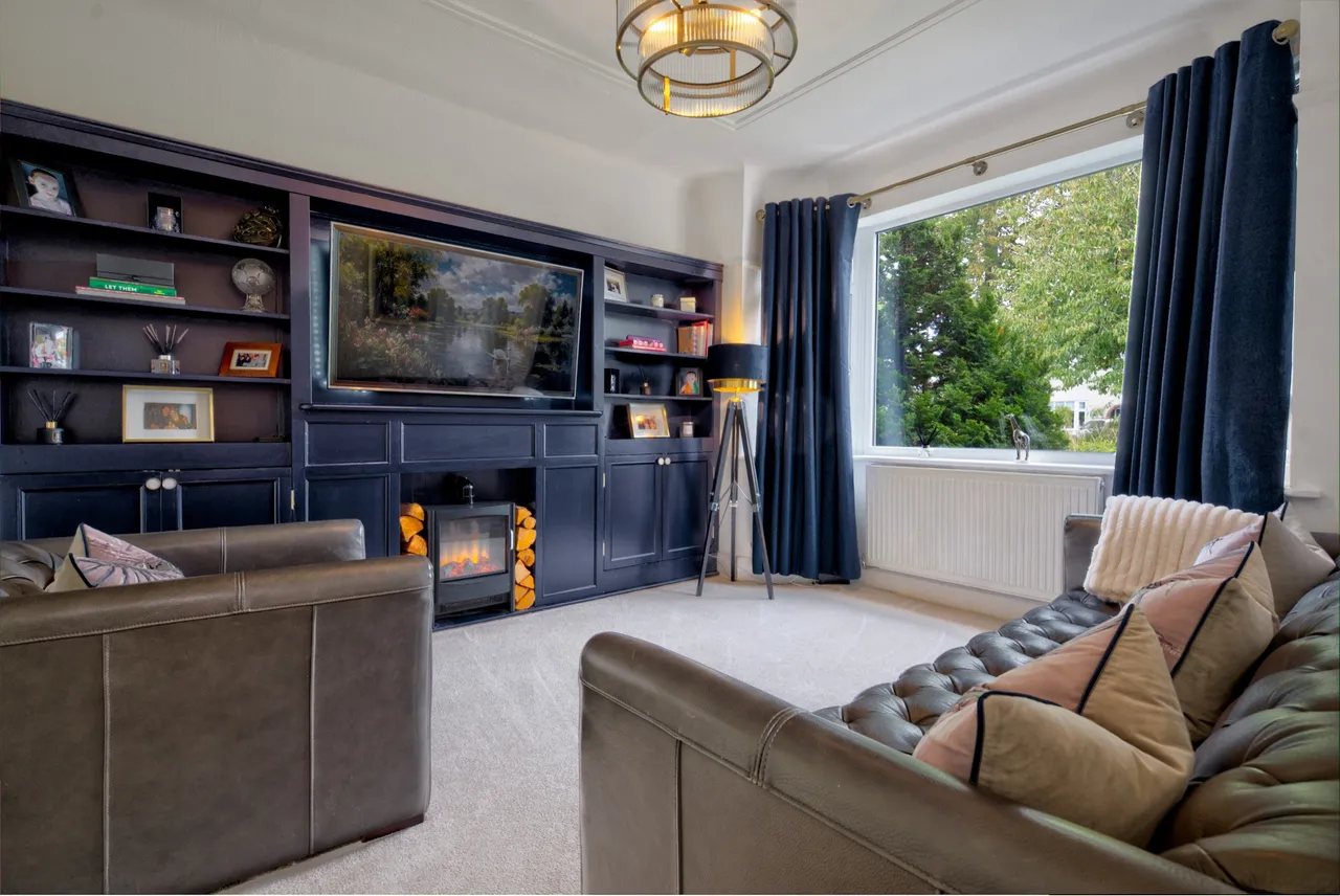 Caughall Road, Upton, CH2, photo 15