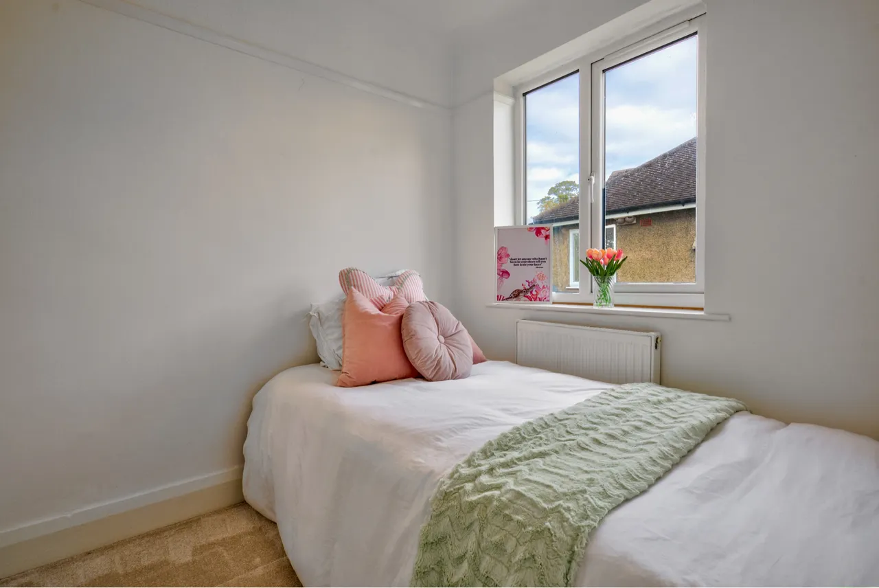 Caughall Road, Upton, CH2, photo 24