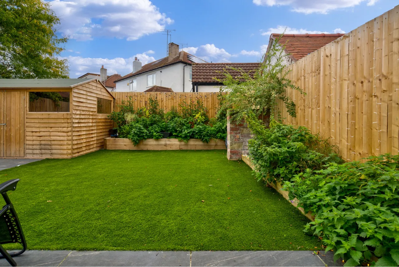 Caughall Road, Upton, CH2, photo 32