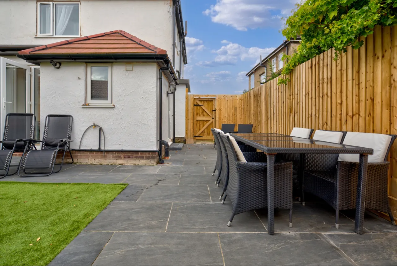 Caughall Road, Upton, CH2, photo 33