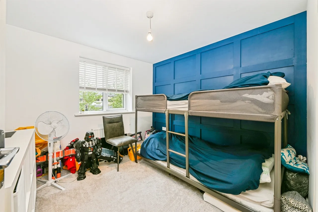 Turner Grove, Hucknall, NG15, photo 9
