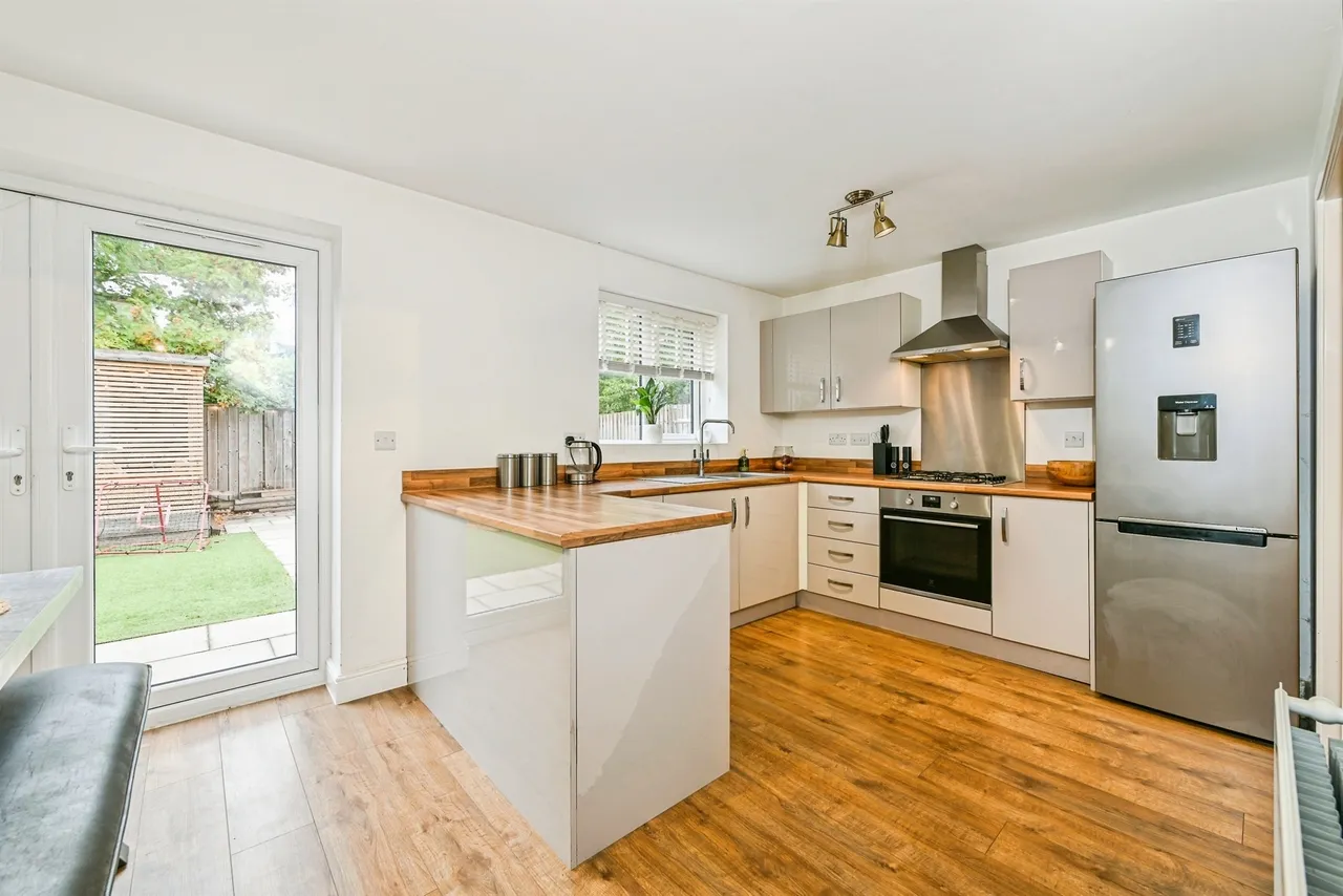 Turner Grove, Hucknall, NG15, photo 3