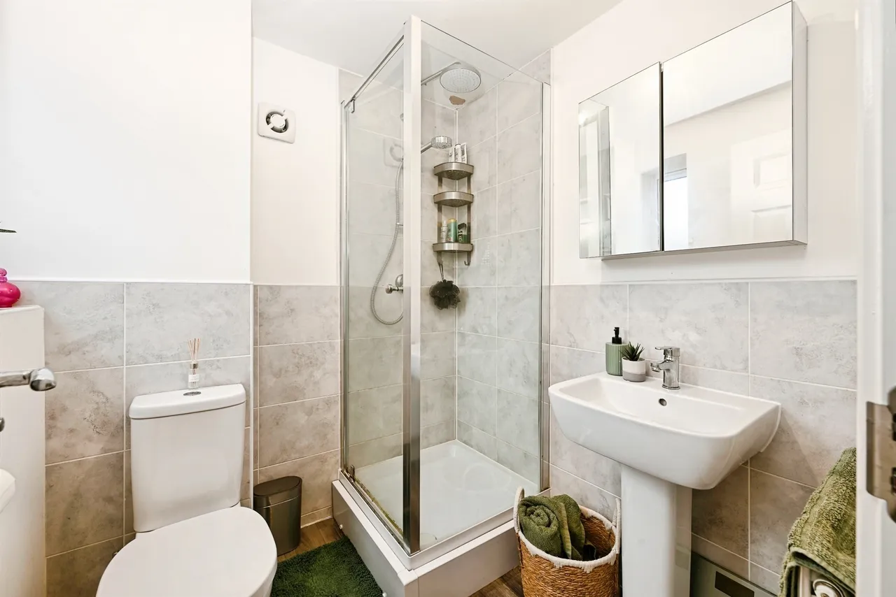 Turner Grove, Hucknall, NG15, photo 8