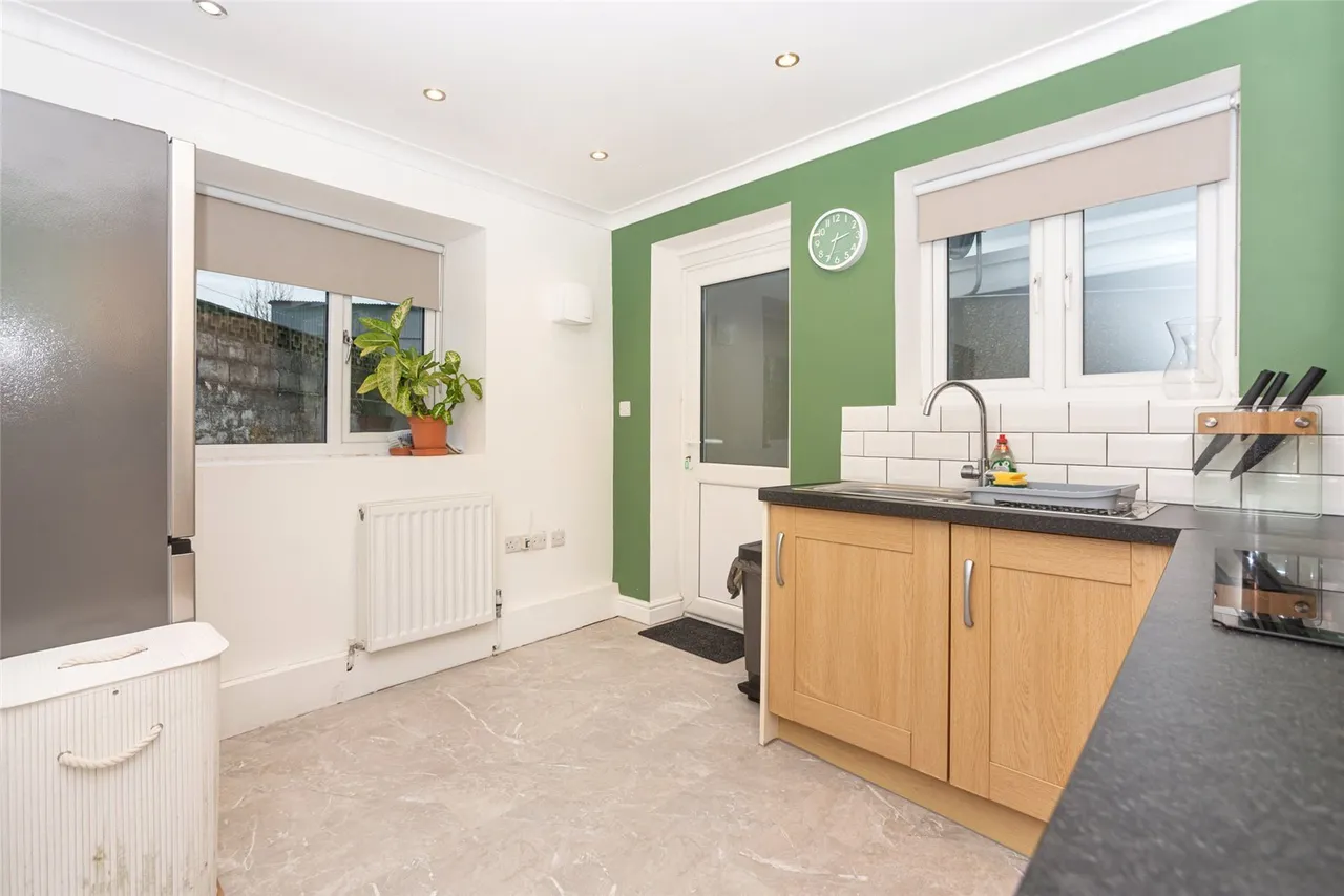 Holyhead Road, Gaerwen, photo 3