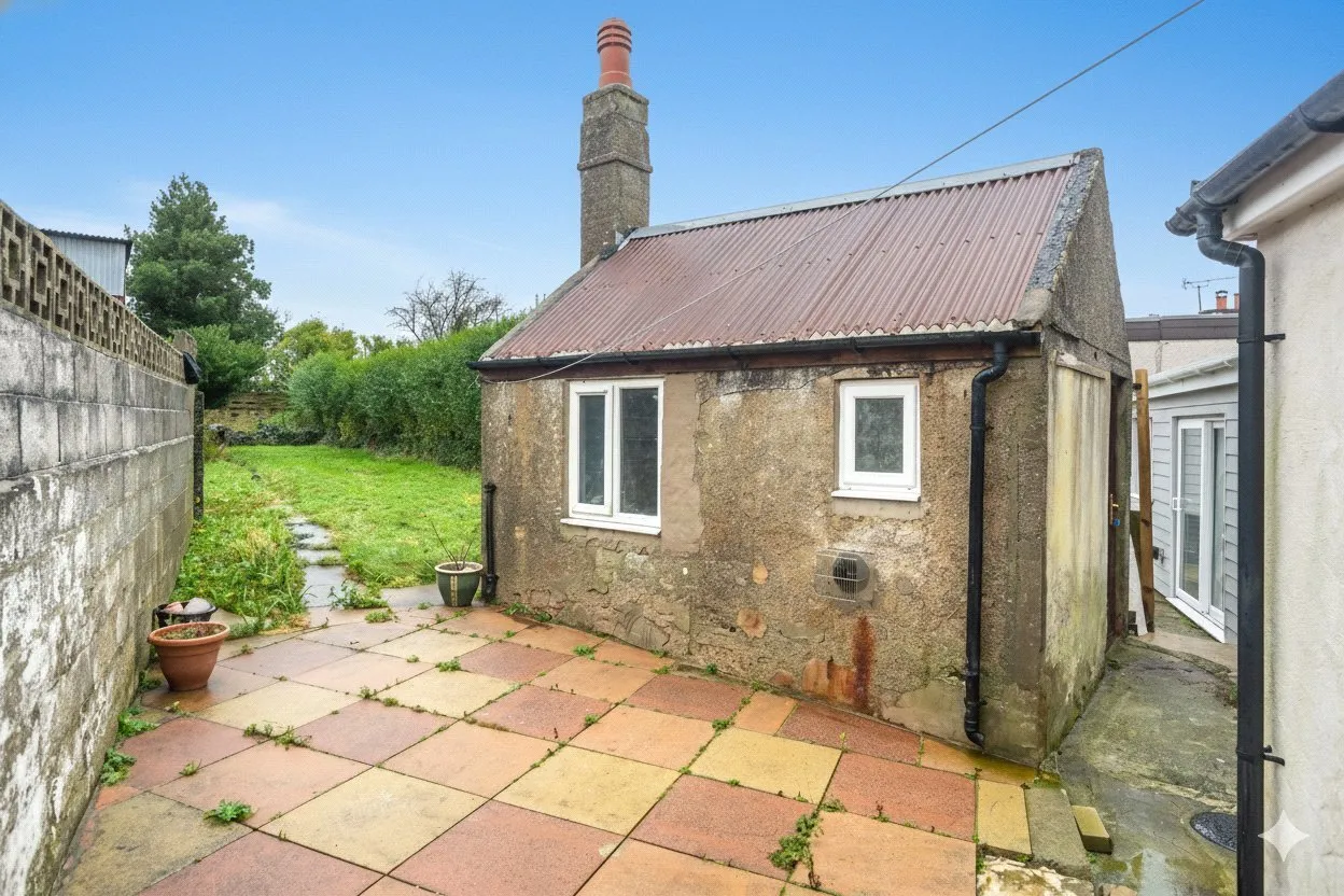 Holyhead Road, Gaerwen, photo 8