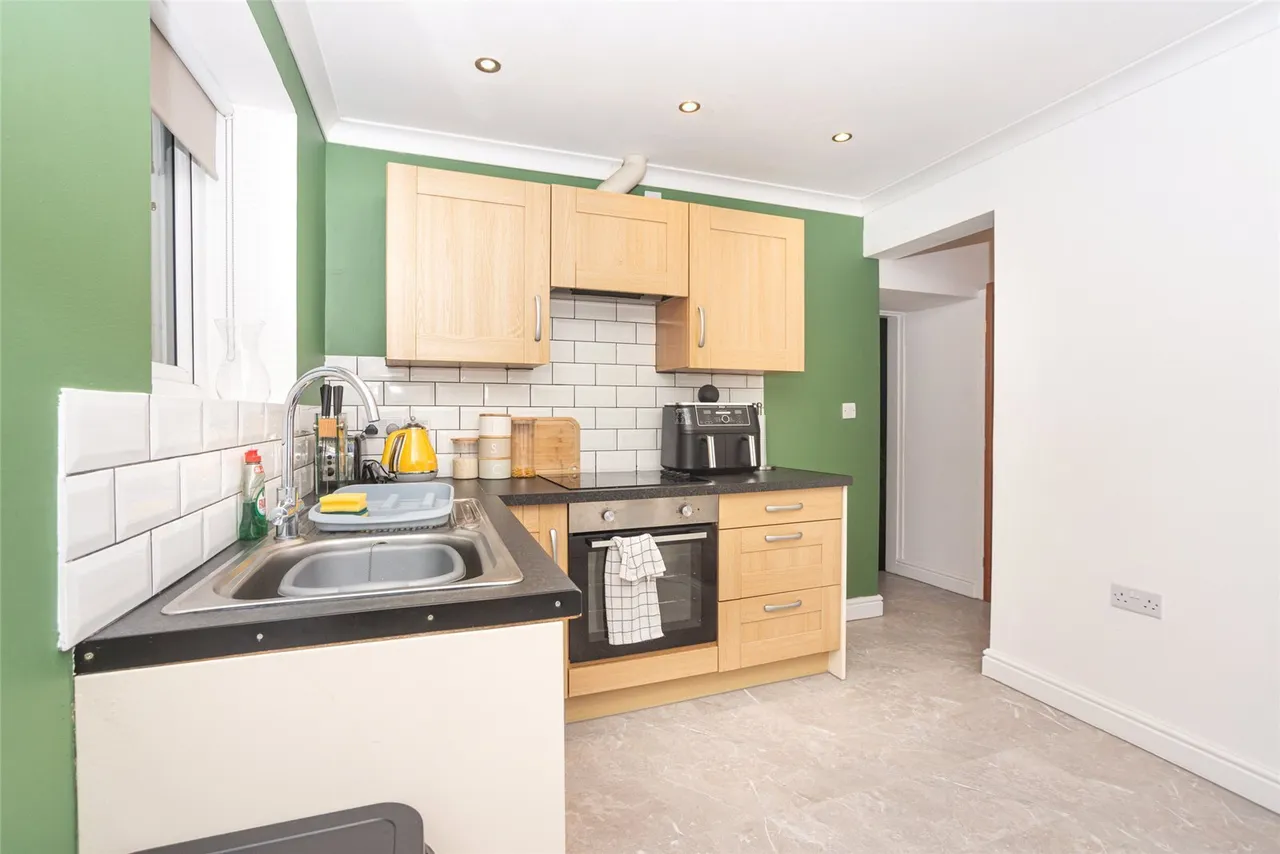 Holyhead Road, Gaerwen, photo 9