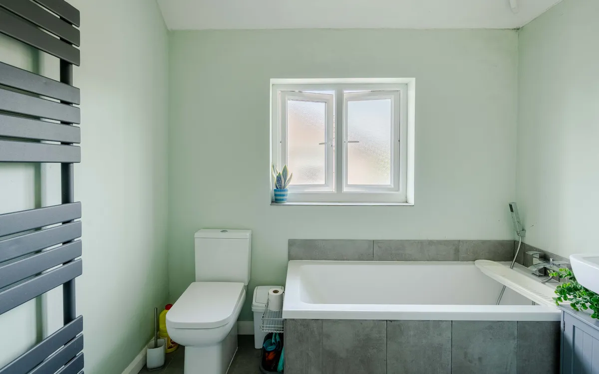 Bishopthorpe Road, Manor Farm, BS10, photo 14