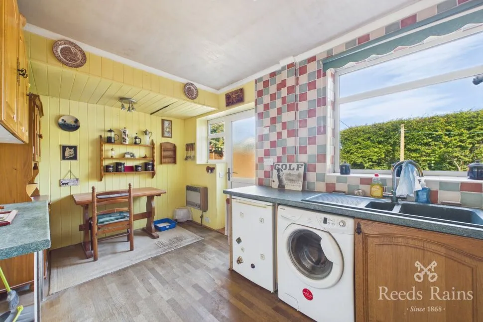 Highfield Road, Pontefract, West Yorkshire, WF8, photo 5